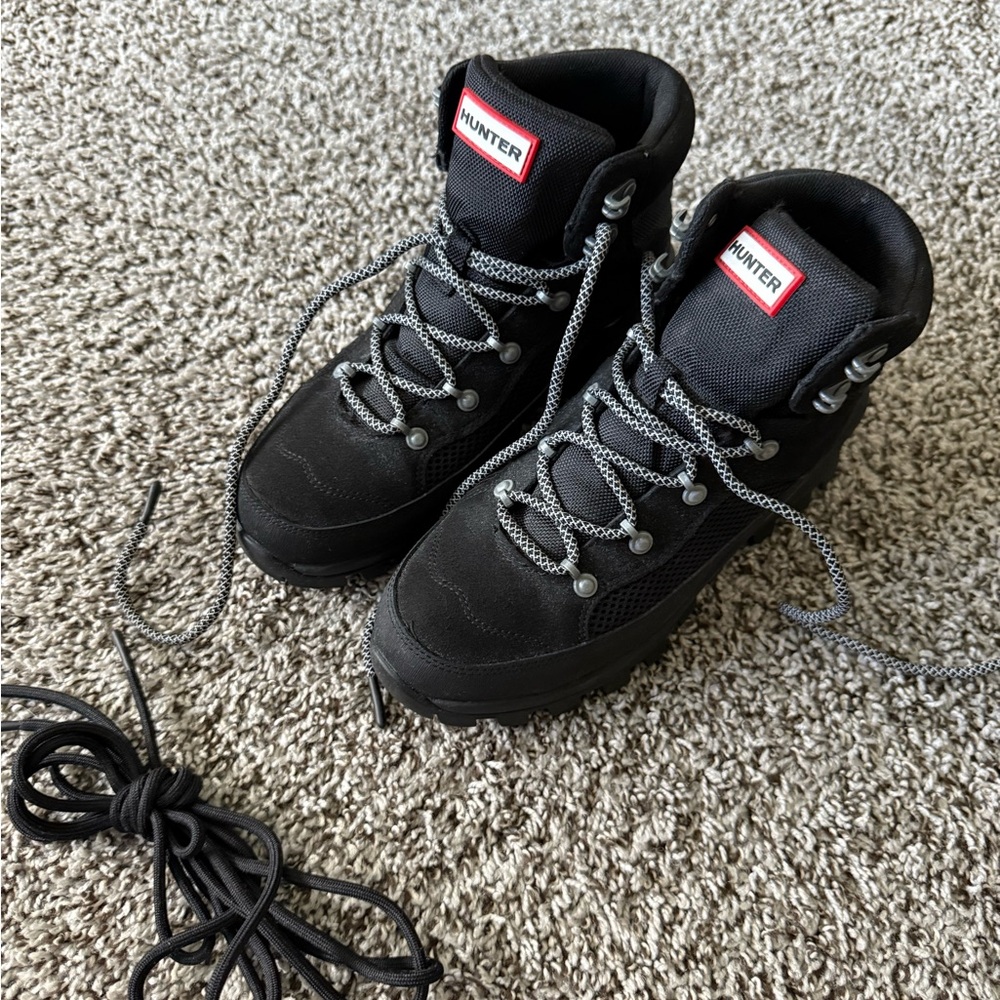 Hunter Black Hiking Boots